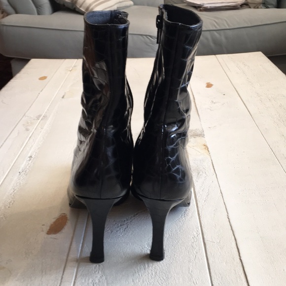 Stuart Weitzman Patent Leather Crocodile Boots - Picture 5 of 9